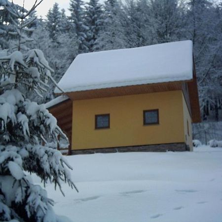 Chaty Pod Knizeci, Trojanovice Exterior photo