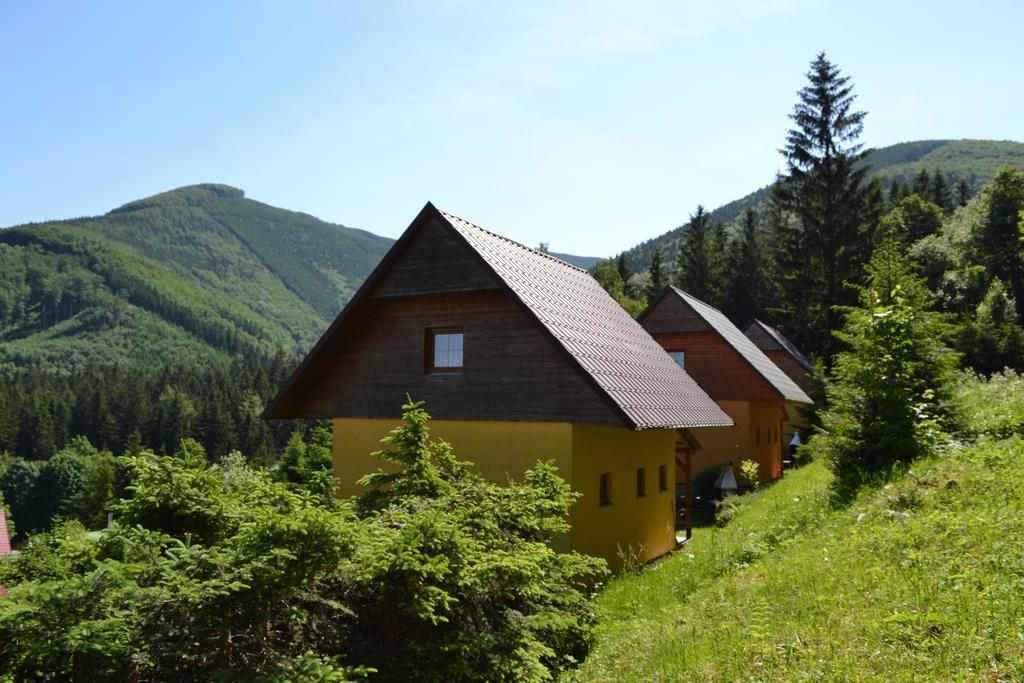 Chaty Pod Knizeci, Trojanovice Exterior photo